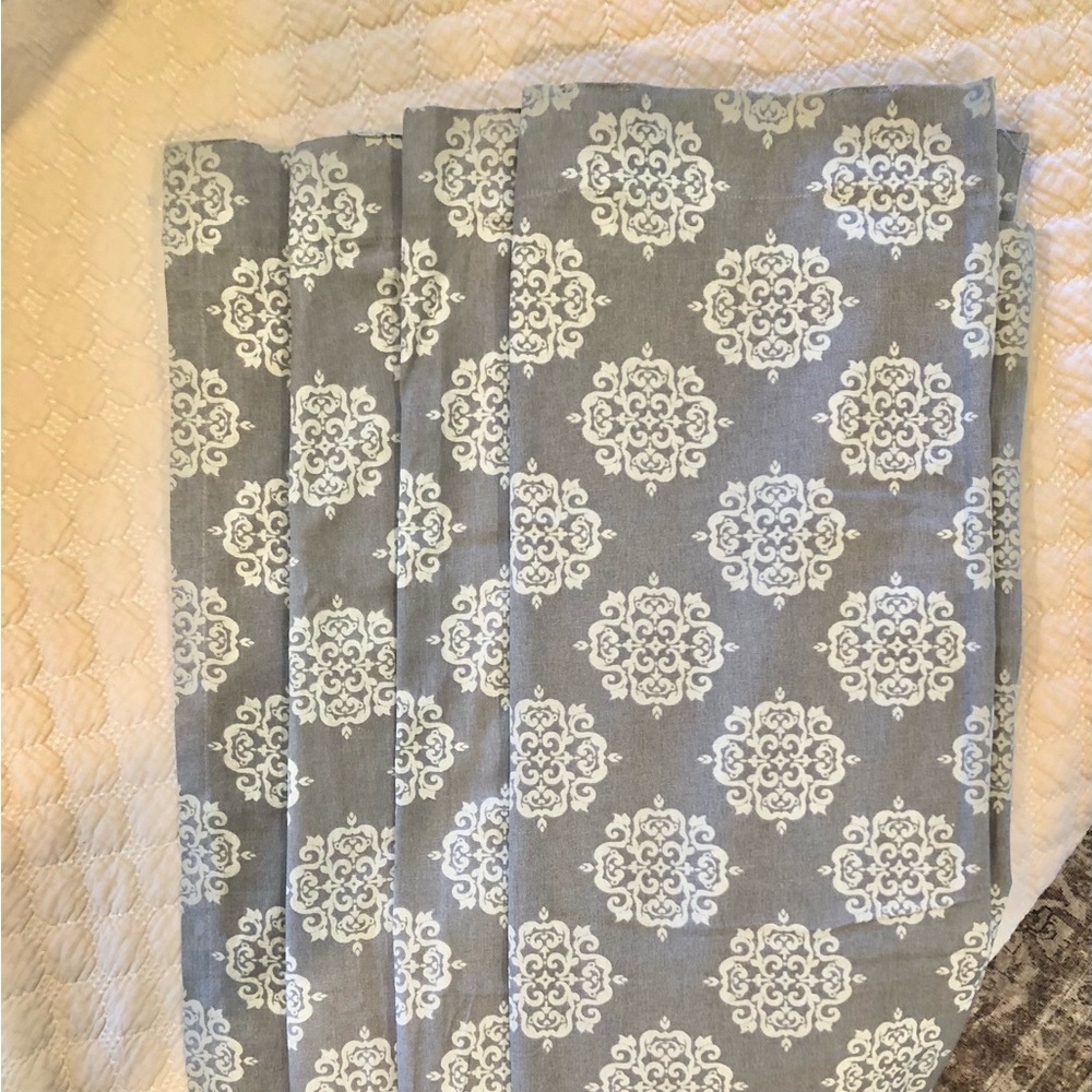 Thesis Curtains